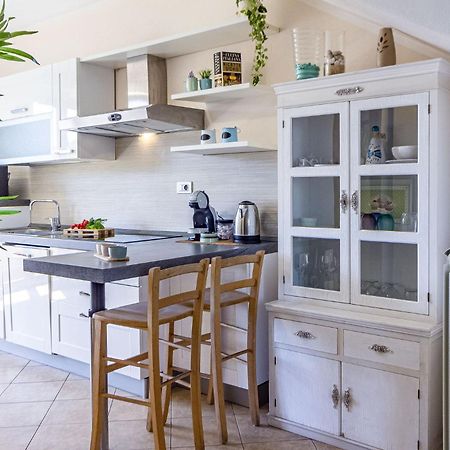 Charlotte Apartment - For family&groups Porto Torres Extérieur photo