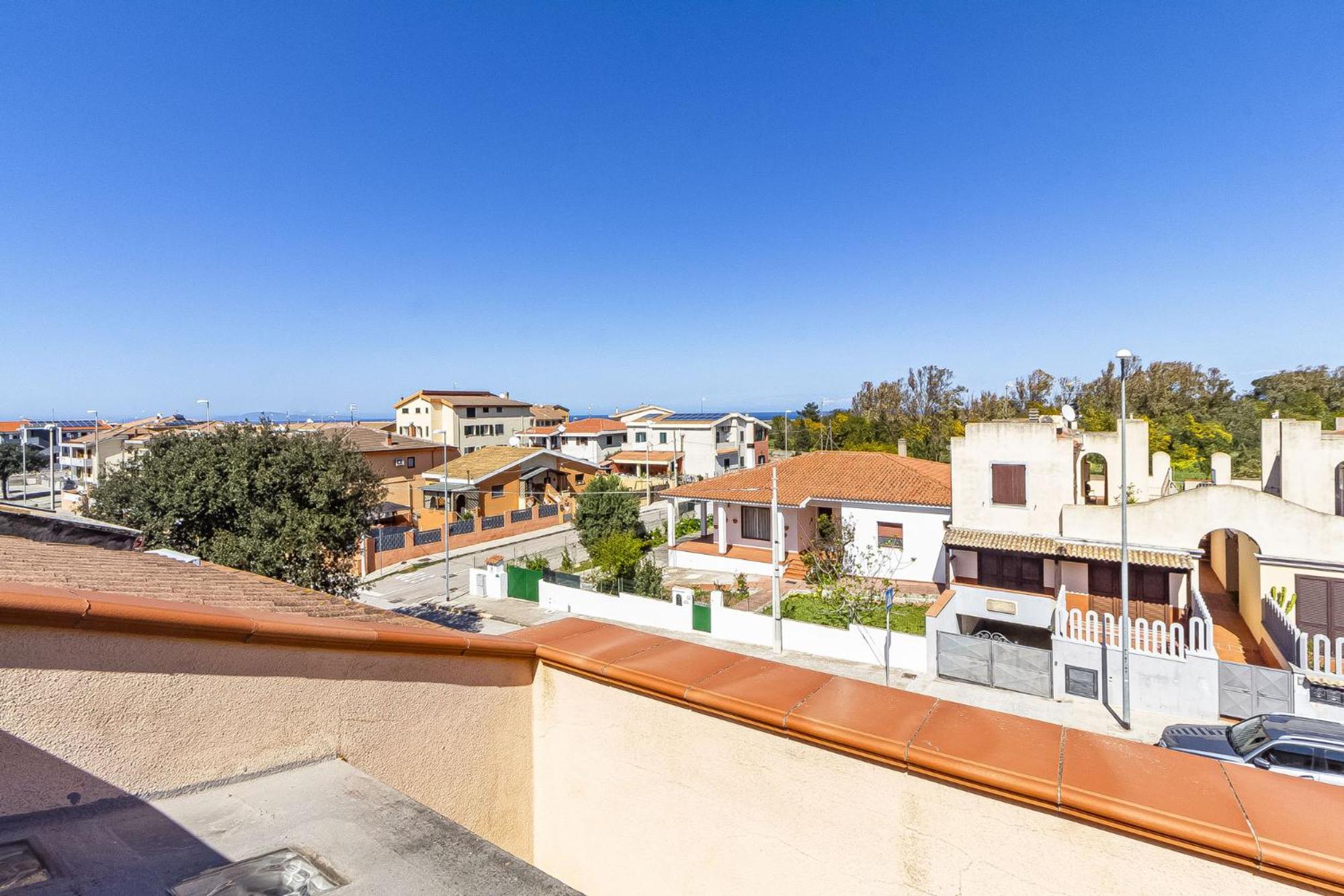 Charlotte Apartment - For family&groups Porto Torres Extérieur photo
