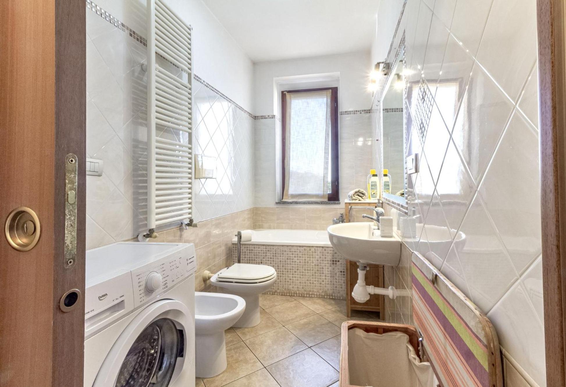Charlotte Apartment - For family&groups Porto Torres Extérieur photo