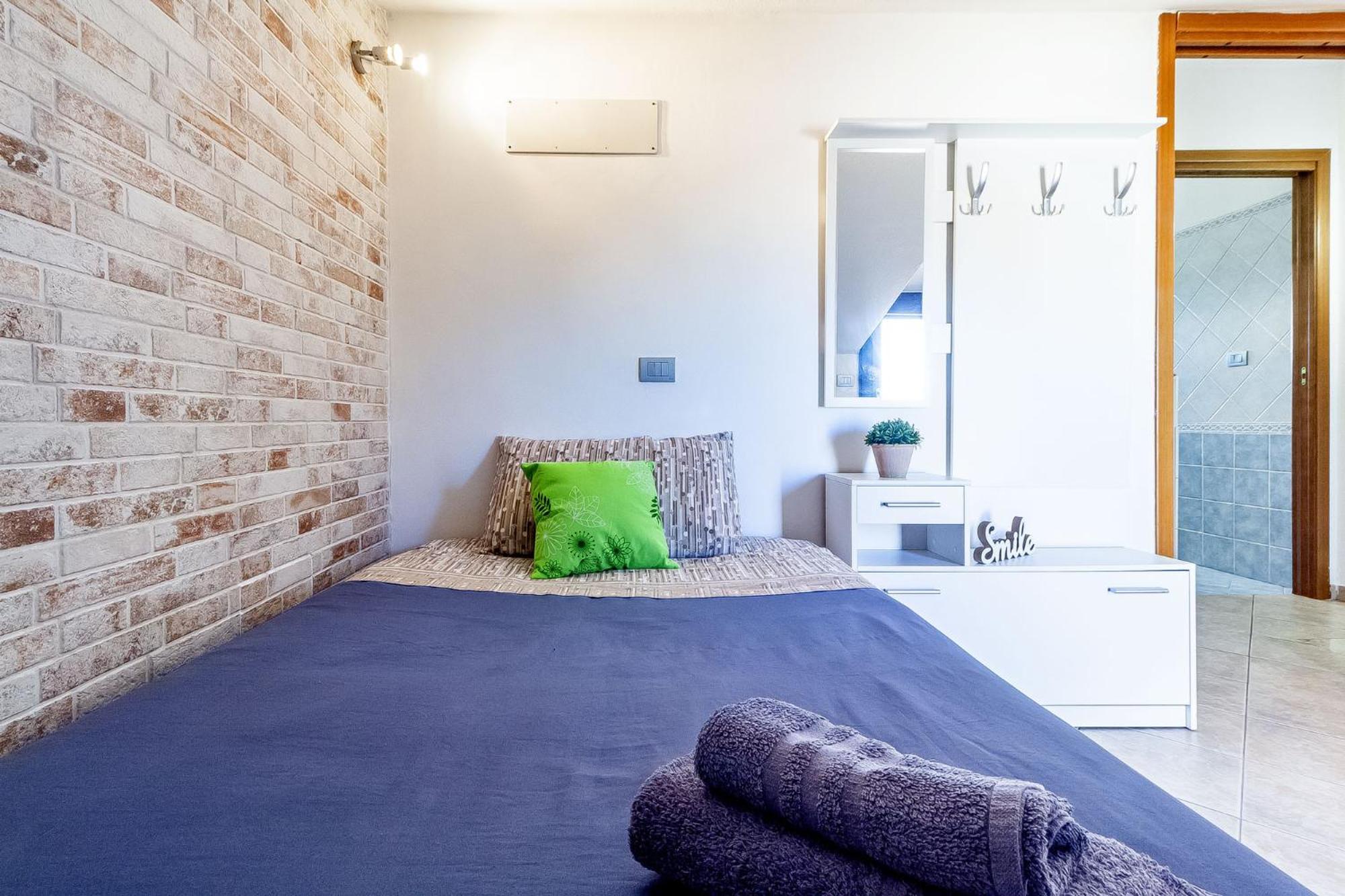 Charlotte Apartment - For family&groups Porto Torres Extérieur photo