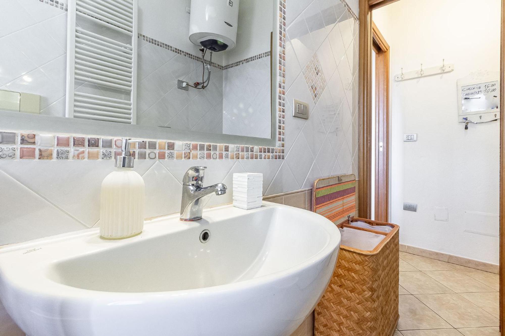 Charlotte Apartment - For family&groups Porto Torres Extérieur photo